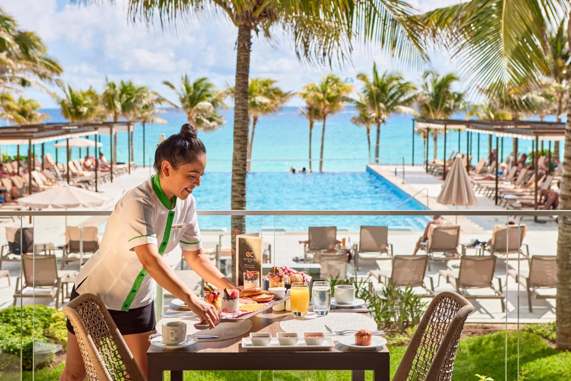 Riu Palace Kukulkan (Adults Only) Cancun Exterior photo